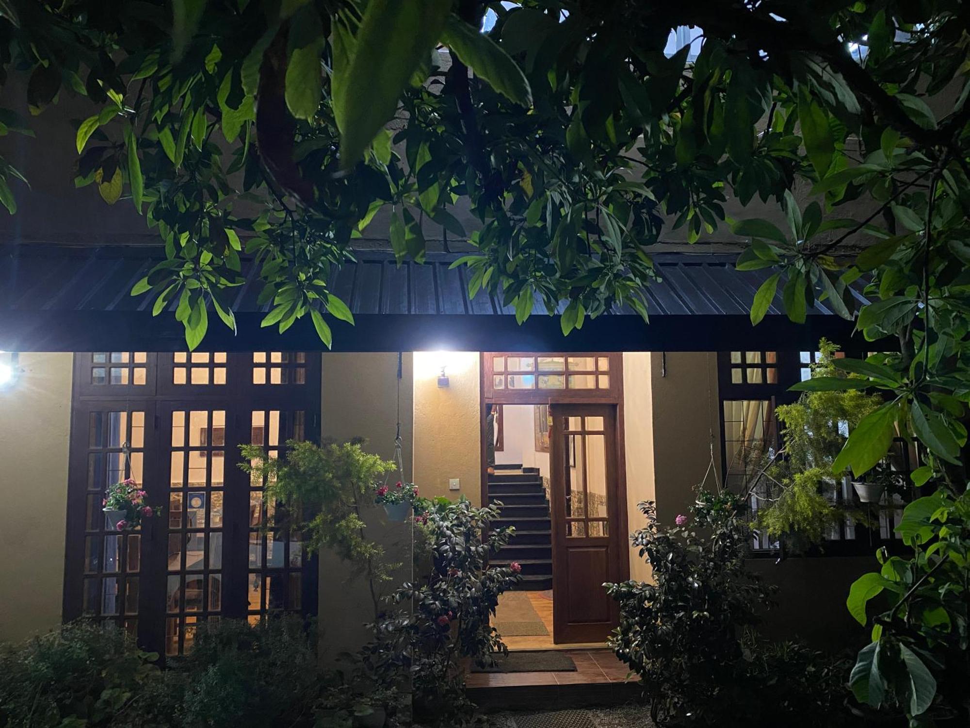 Promax Villa Нувара-Элия Экстерьер фото