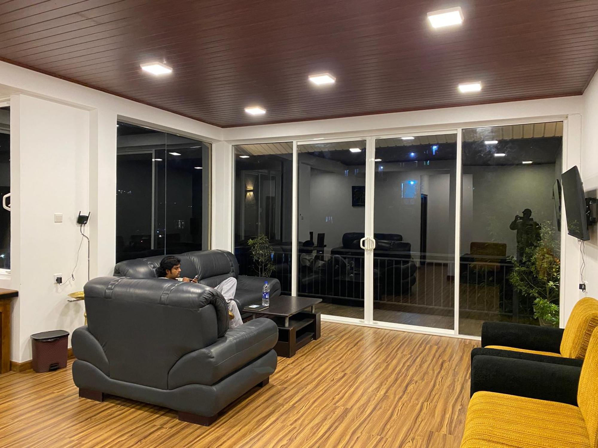 Promax Villa Нувара-Элия Экстерьер фото