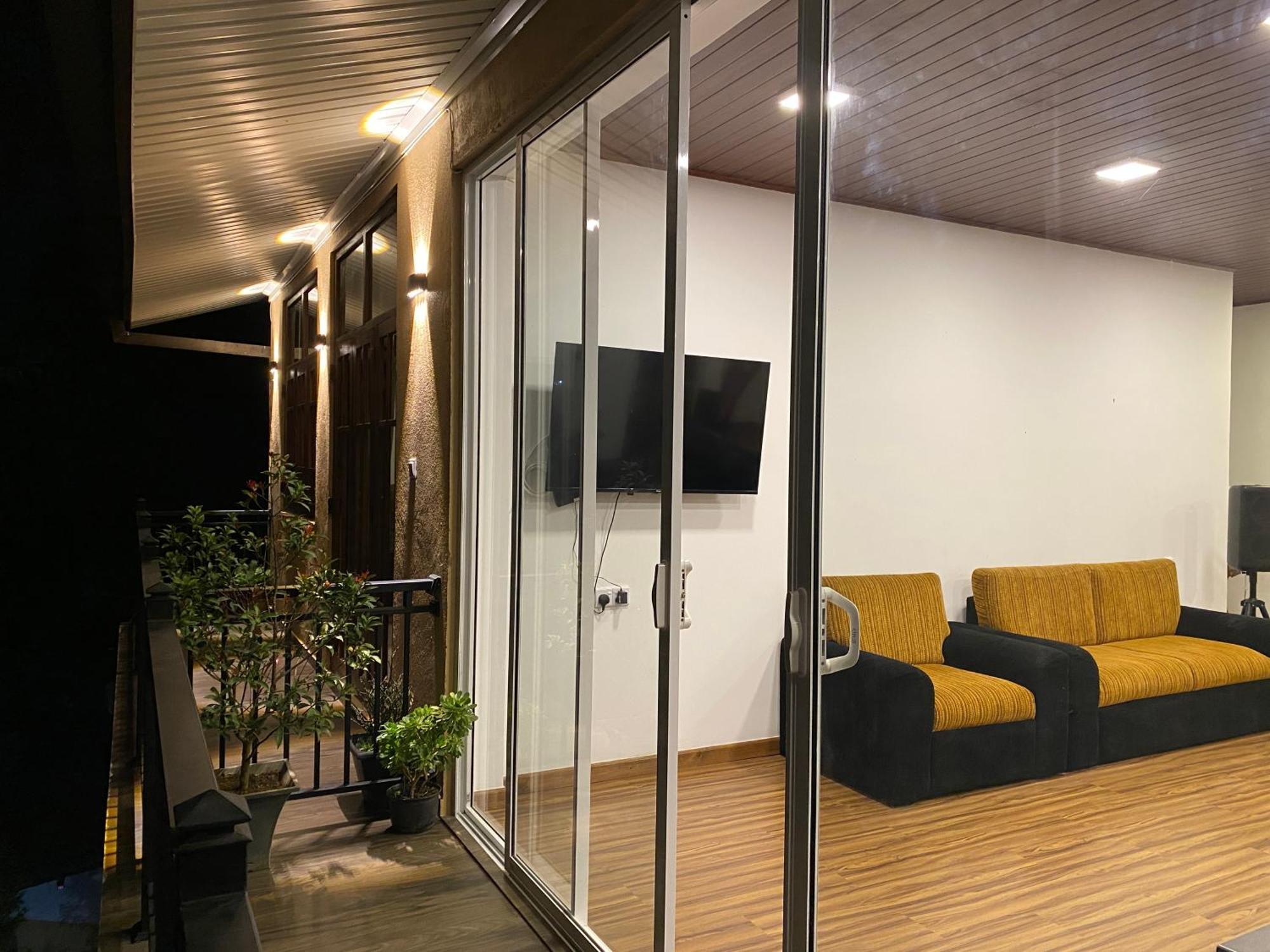 Promax Villa Нувара-Элия Экстерьер фото