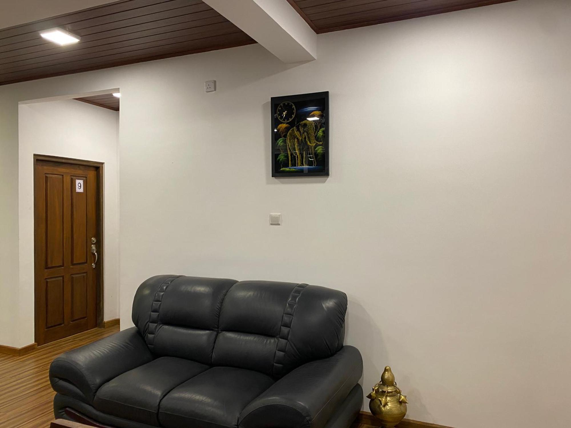 Promax Villa Нувара-Элия Экстерьер фото