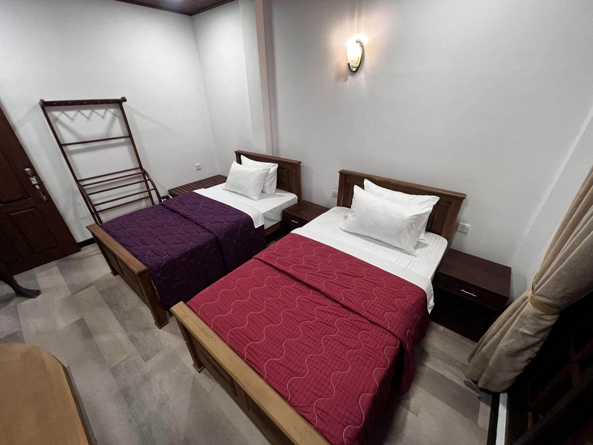 Promax Villa Нувара-Элия Экстерьер фото