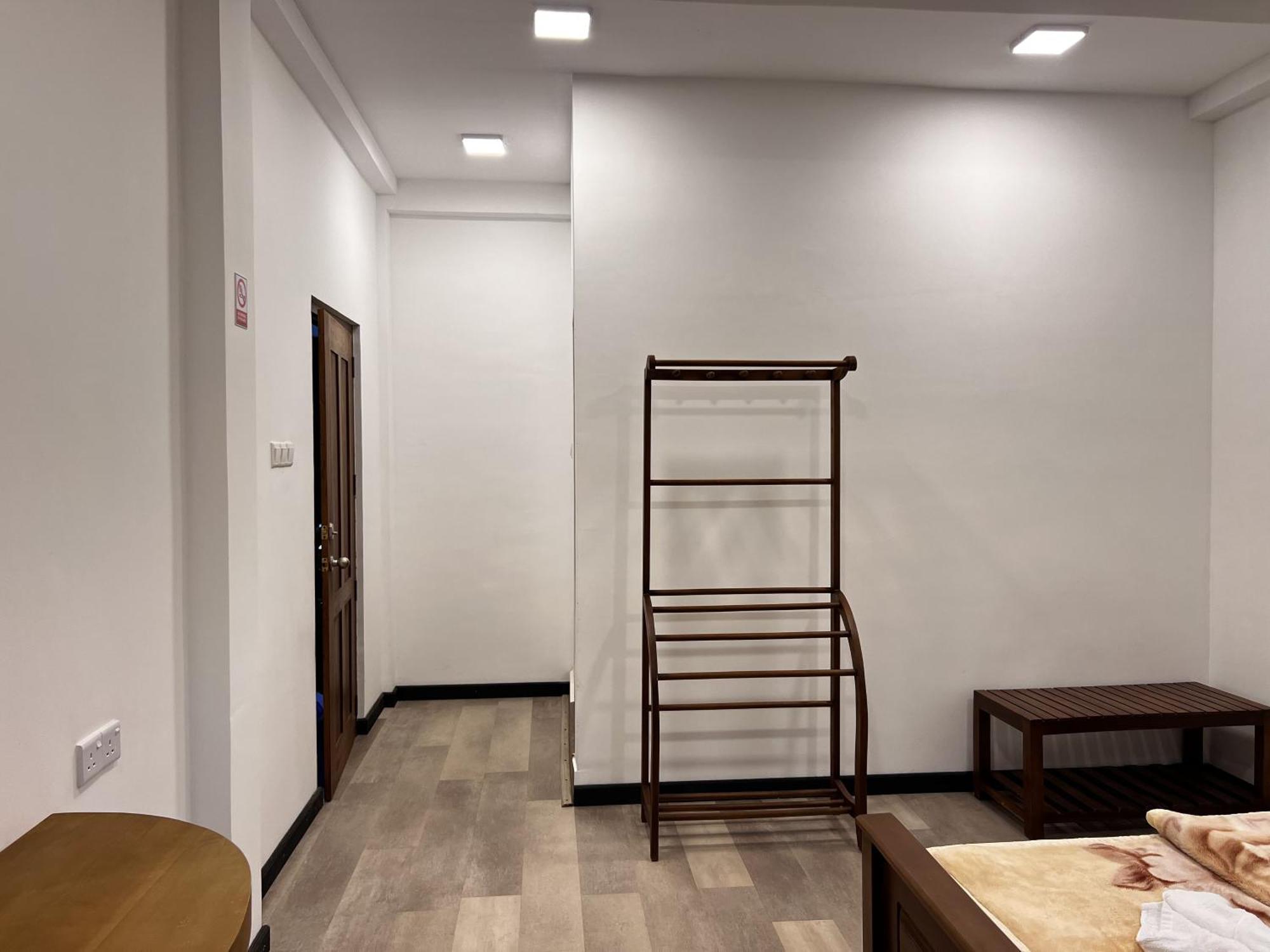 Promax Villa Нувара-Элия Экстерьер фото
