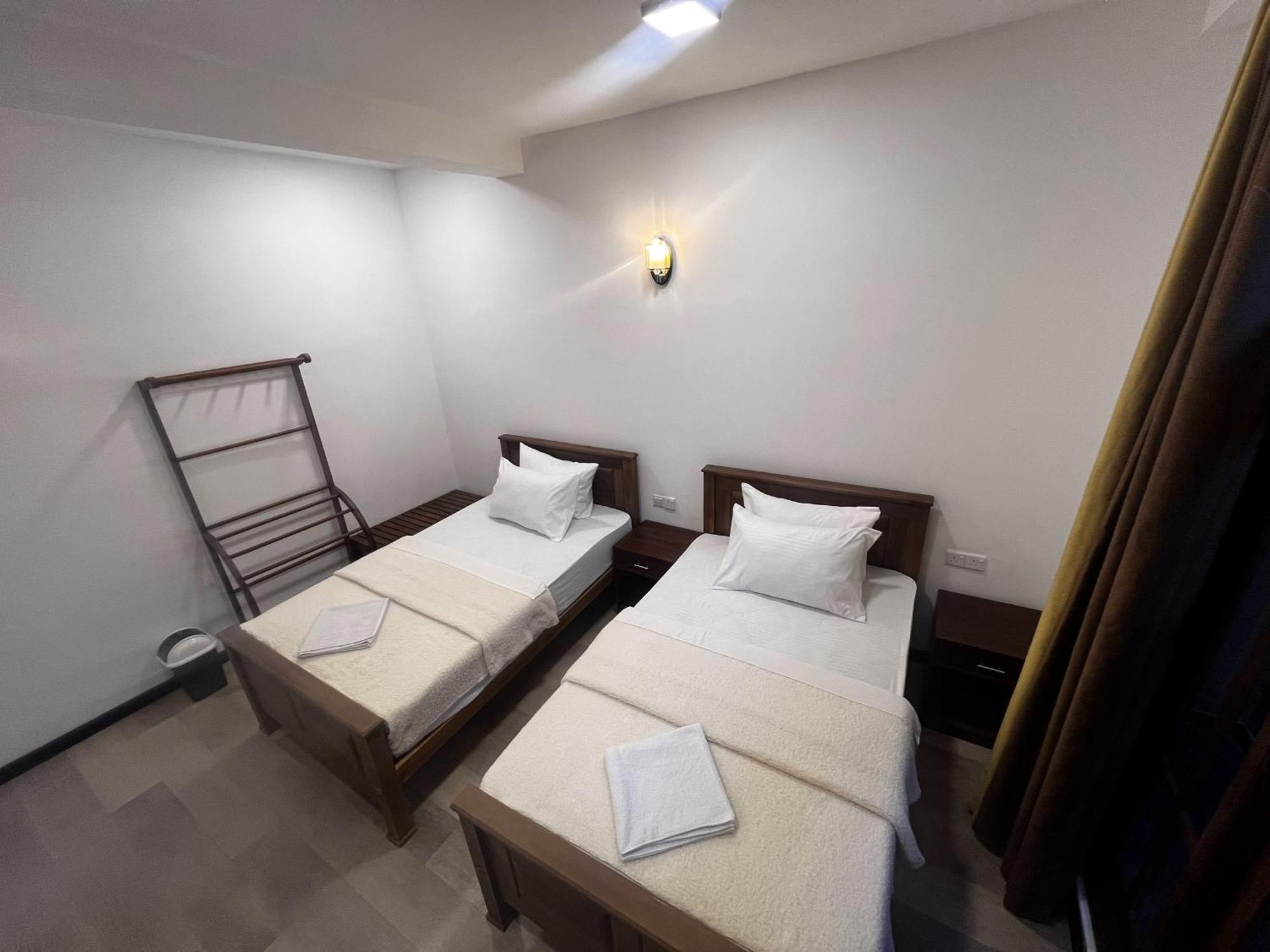 Promax Villa Нувара-Элия Экстерьер фото