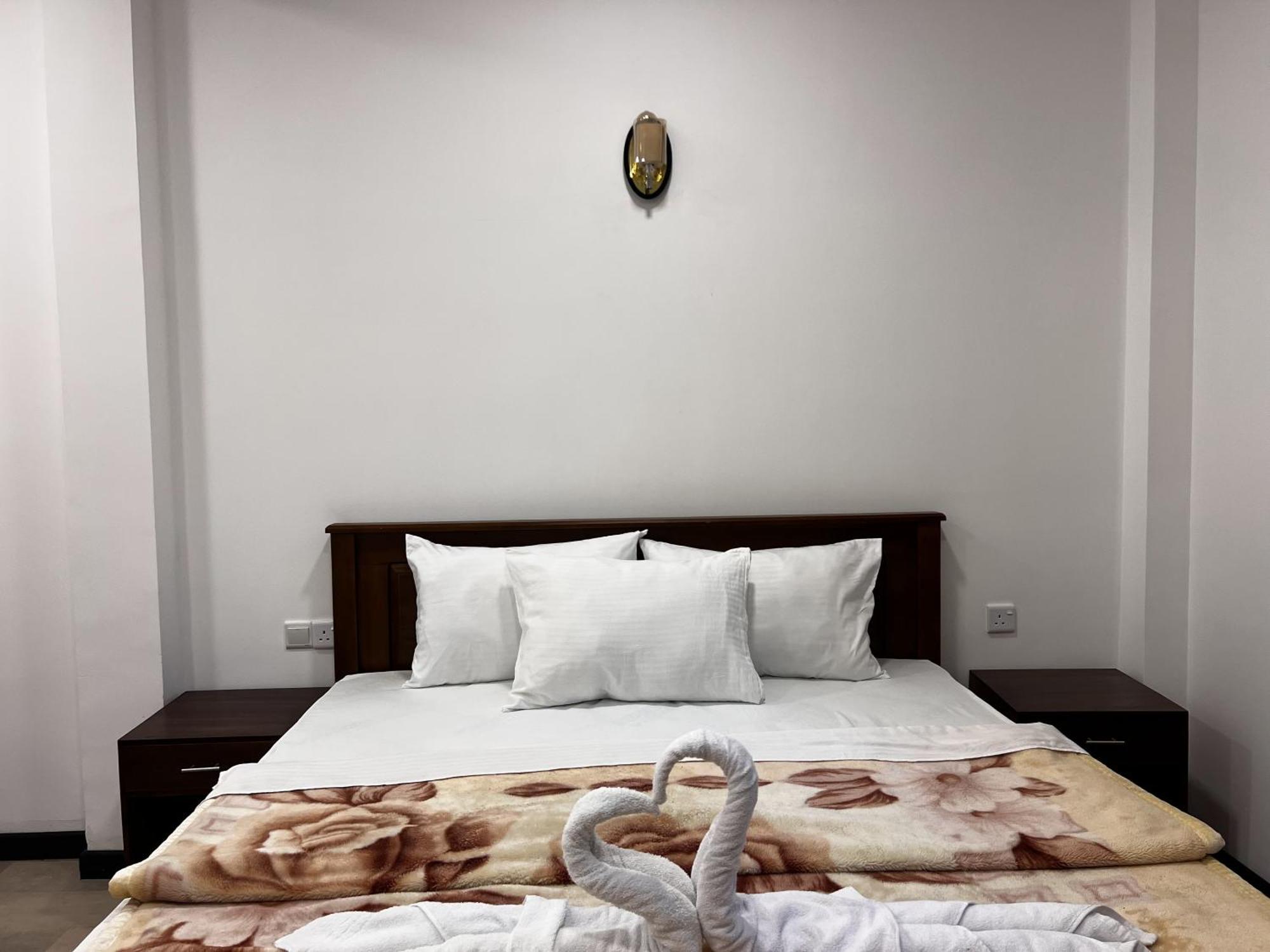 Promax Villa Нувара-Элия Экстерьер фото
